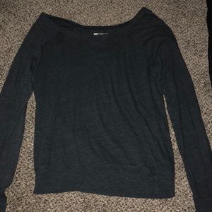 Long sleeve gilly hicks top